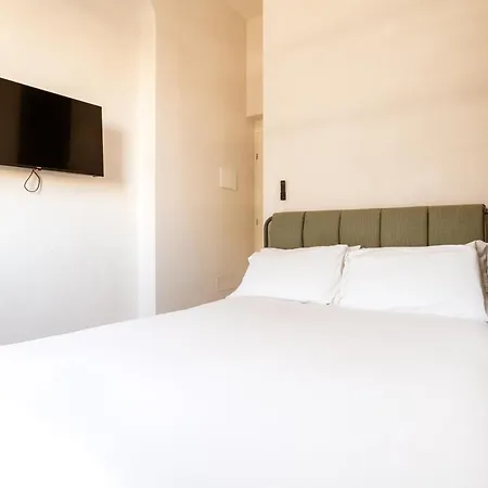 Cunabu Giolitti 12 4* Rome