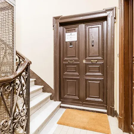 Cunabu Giolitti 12 Vendégház Róma